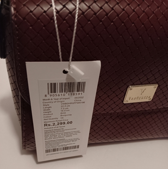 Nwt!! Van heusen hand/shoulder bag (Burgundy) - Picture 9 of 11